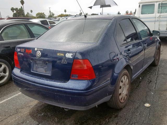 3VWRK69M82M039443 - 2002 VOLKSWAGEN JETTA GL BLUE photo 4