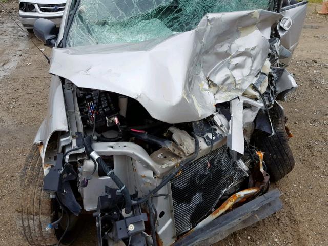 1GNDV33L56D127085 - 2006 CHEVROLET UPLANDER L 银色 照片 7