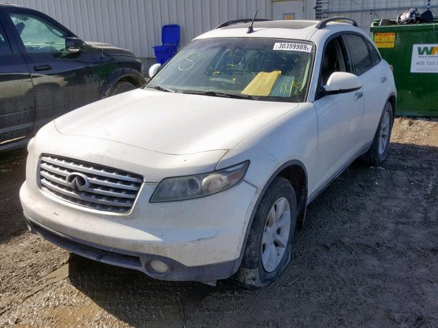 JNRAS08W84X200466 - 2004 INFINITI FX35 WHITE photo 2