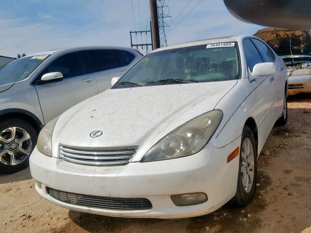 JTHBF30G620022219 - 2002 LEXUS ES 300 WHITE photo 2