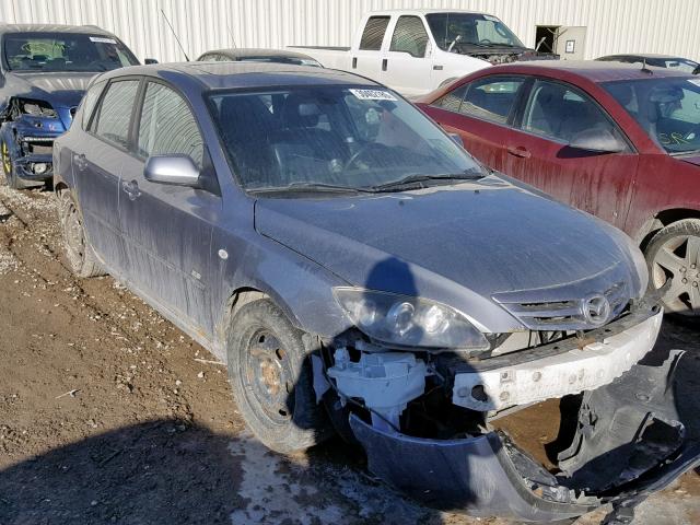 JM1BK143541208274 - 2004 MAZDA 3 HATCHBAC GRAY photo 1