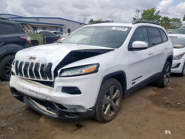 1C4PJLCS7HW510350 - 2017 JEEP CHEROKEE L WHITE photo 2