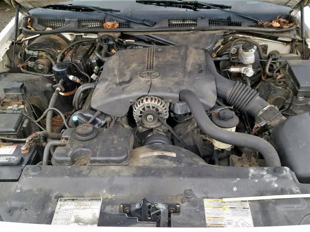 2FAFP74W7WX176122 - 1998 FORD CROWN VICT WHITE photo 7