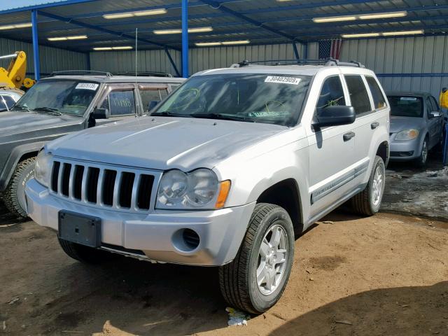 1J4GR48K16C287464 - 2006 JEEP GRAND CHER SILVER photo 2