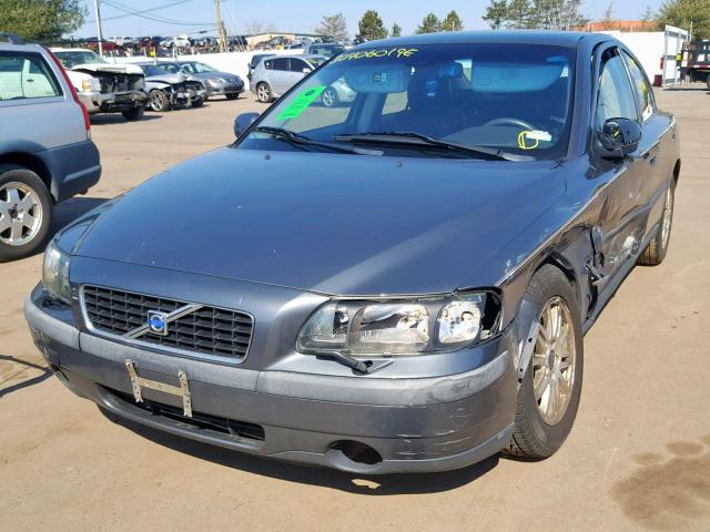 YV1RS61T132273819 - 2003 VOLVO S60 GRAY photo 2