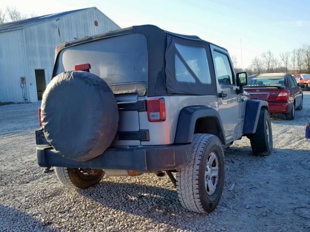 1C4AJWAG4FL665023 - 2015 JEEP WRANGLER S SILVER photo 4