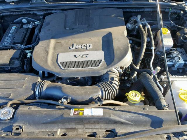 1C4AJWAG4FL665023 - 2015 JEEP WRANGLER S SILVER photo 7