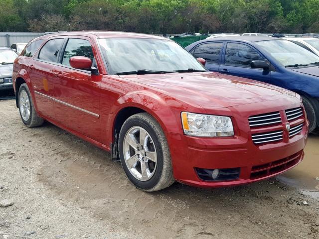 2D4FV37V48H128699 - 2008 DODGE MAGNUM SXT RED photo 1