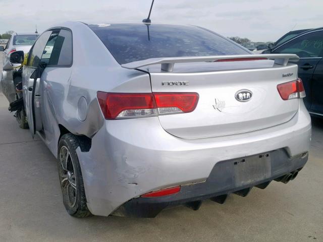 KNAFU6A22C5516463 - 2012 KIA FORTE EX SILVER photo 3