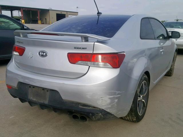 KNAFU6A22C5516463 - 2012 KIA FORTE EX SILVER photo 4