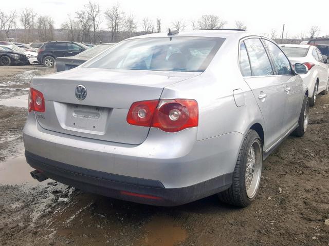 3VWXJ81K46M790853 - 2006 VOLKSWAGEN JETTA GLI SILVER photo 4