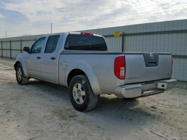 1N6AD09U68C407374 - 2008 NISSAN FRONTIER C SILVER photo 3