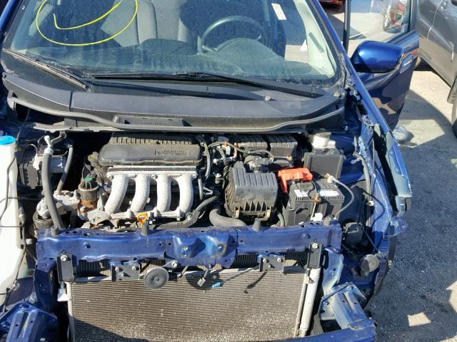 JHMGE8H37DC032475 - 2013 HONDA FIT BLUE photo 9