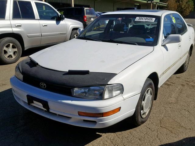 JT2SK12E5P0133647 - 1993 TOYOTA CAMRY WHITE photo 2