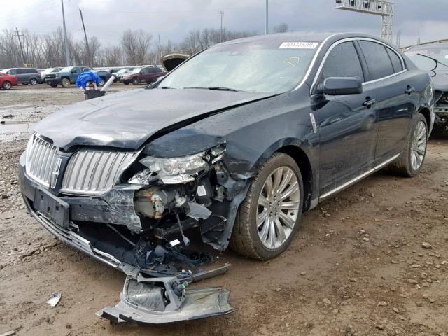 1LNHM93R39G616586 - 2009 LINCOLN MKS BLACK photo 2