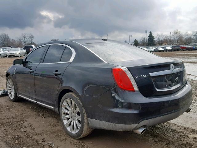 1LNHM93R39G616586 - 2009 LINCOLN MKS BLACK photo 3