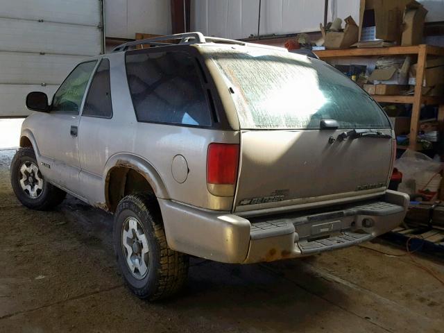 1GNCT18W4WK194250 - 1998 CHEVROLET BLAZER BEIGE photo 3