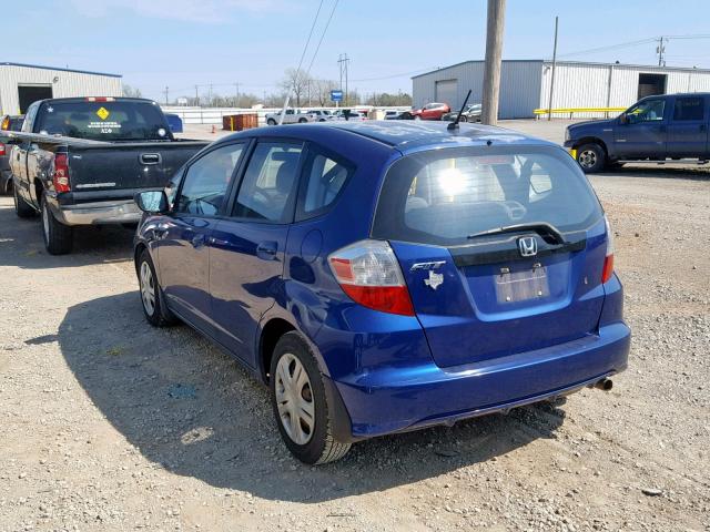 JHMGE8H24AS003542 - 2010 HONDA FIT BLUE photo 3