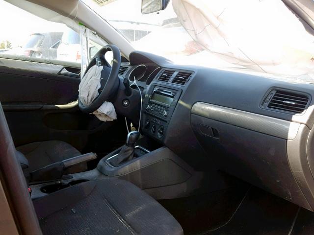 3VW2K7AJ6FM339707 - 2015 VOLKSWAGEN JETTA BASE GRAY photo 5