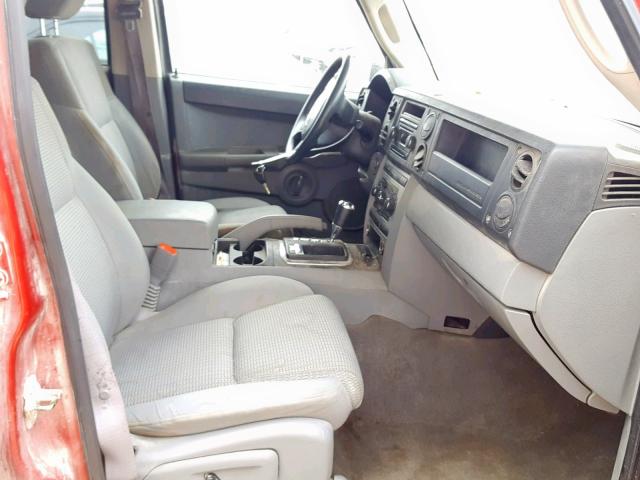 1J8HG48N66C104868 - 2006 JEEP COMMANDER MAROON photo 5