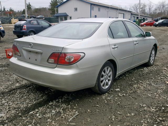 JTHBA30G045013231 - 2004 LEXUS ES 330 SILVER photo 4