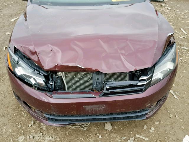 1VWAP7A36CC066778 - 2012 VOLKSWAGEN PASSAT S MAROON photo 9