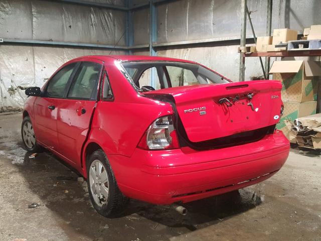 1FAFP34N36W150886 - 2006 FORD FOCUS ZX4 RED photo 3