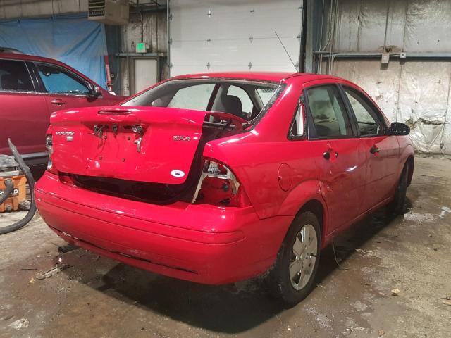 1FAFP34N36W150886 - 2006 FORD FOCUS ZX4 RED photo 4