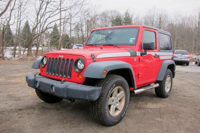 1C4AJWAG3DL637694 - 2013 JEEP WRANGLER S RED photo 2