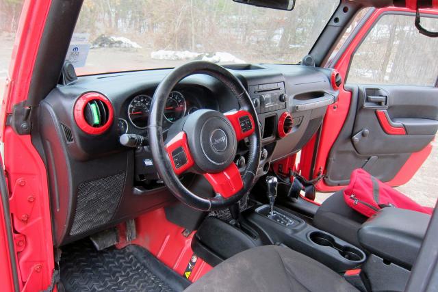 1C4AJWAG3DL637694 - 2013 JEEP WRANGLER S RED photo 6