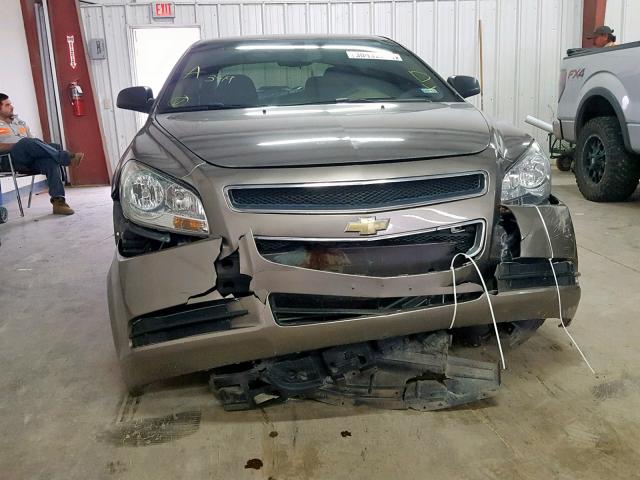 1G1ZB5E04CF201644 - 2012 CHEVROLET MALIBU LS CHARCOAL photo 9