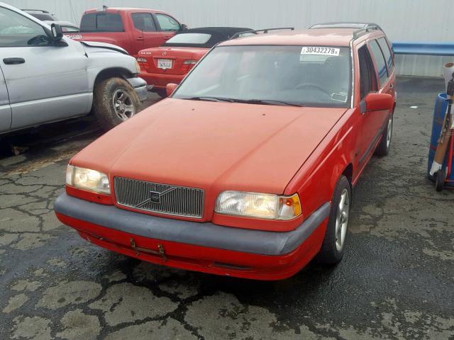 YV1LW5544T2262160 - 1996 VOLVO 850 BASE RED photo 2