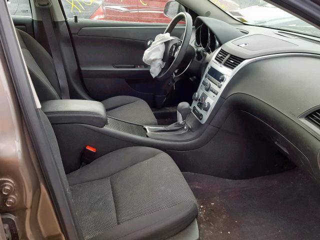 1G1ZC5E17BF359948 - 2011 CHEVROLET MALIBU 1LT 金色 照片 5