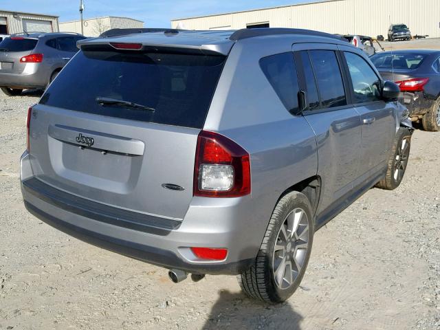 1C4NJCBA7HD166935 - 2017 JEEP COMPASS SP 银色 照片 4