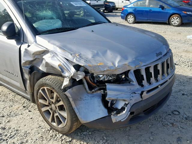 1C4NJCBA7HD166935 - 2017 JEEP COMPASS SP 银色 照片 9