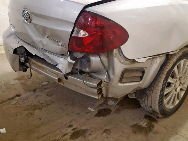 2G4WE587771204945 - 2007 BUICK LACROSSE C SILVER photo 9