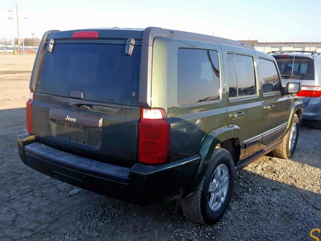 1J8HG48KX8C142418 - 2008 JEEP COMMANDER GREEN photo 4