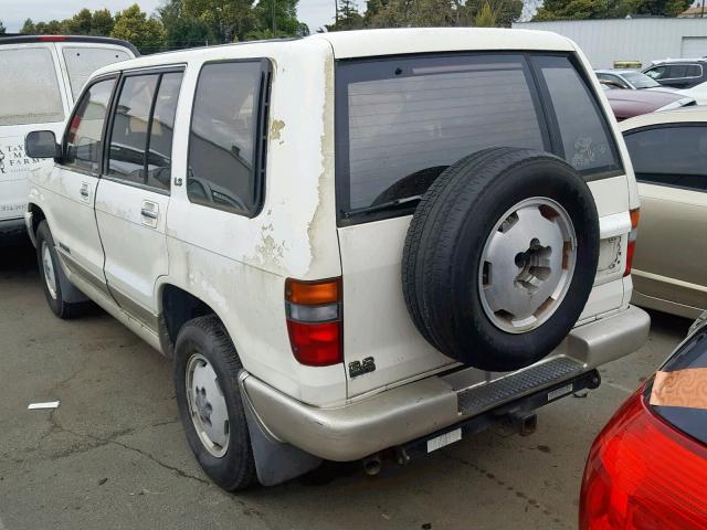 JACDH58W0R7907611 - 1994 ISUZU TROOPER LS WHITE photo 3