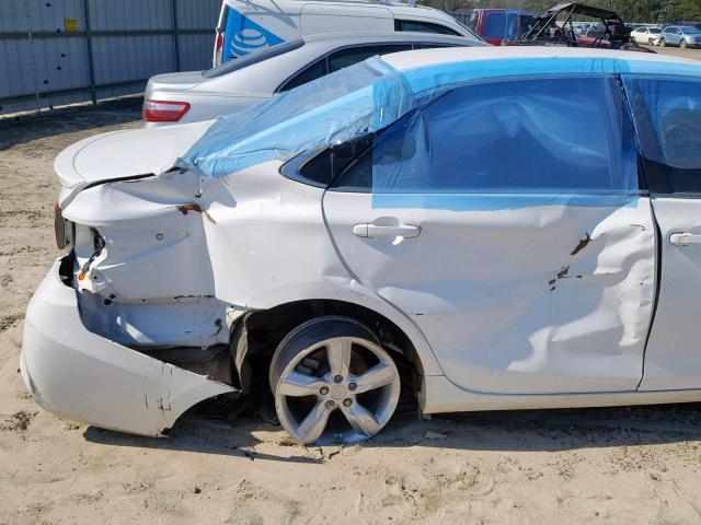 4T1BF1FKXGU142392 - 2016 TOYOTA CAMRY LE თეთრი ფოტო 9