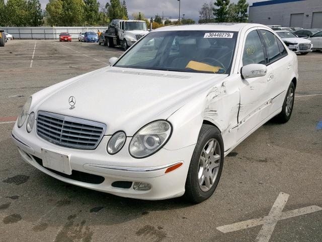 WDBUF65J33A248549 - 2003 MERCEDES-BENZ E 320 WHITE photo 2