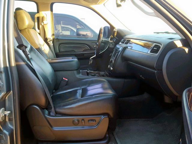 1GKFK66897J304568 - 2007 GMC YUKON XL D GRAY photo 5