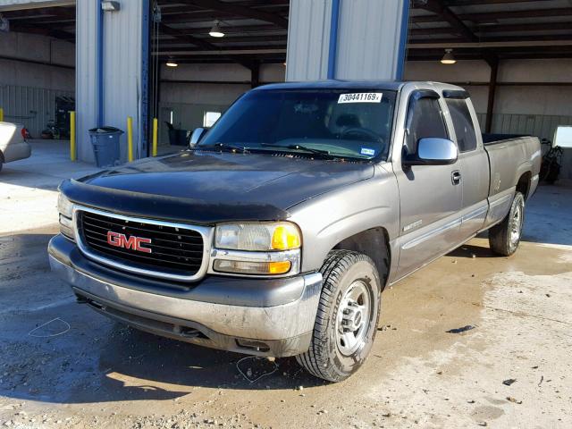 1GTGC29U8YE209721 - 2000 GMC NEW SIERRA GRAY photo 2