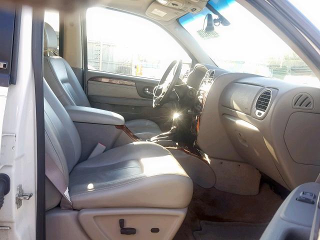 1GKDS13S772225551 - 2007 GMC ENVOY WHITE photo 5