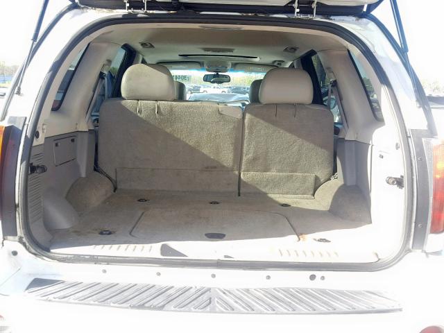 1GKDS13S772225551 - 2007 GMC ENVOY WHITE photo 9