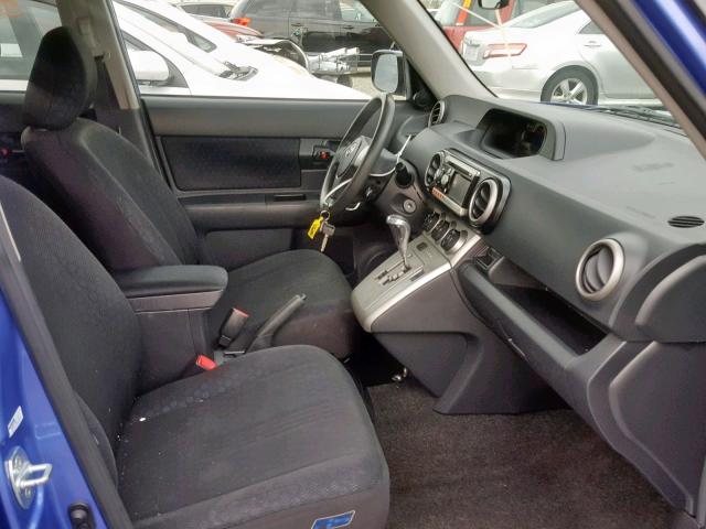 JTLZE4FE1A1112325 - 2010 TOYOTA SCION XB ლურჯი ფოტო 5