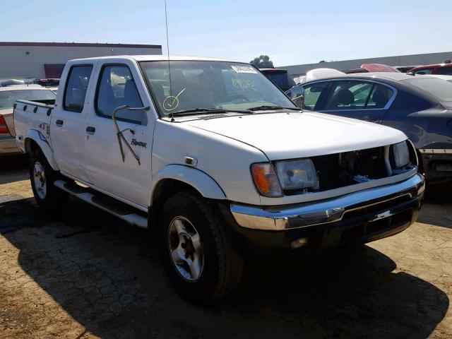 1N6ED27T4YC302436 - 2000 NISSAN FRONTIER C WHITE photo 1