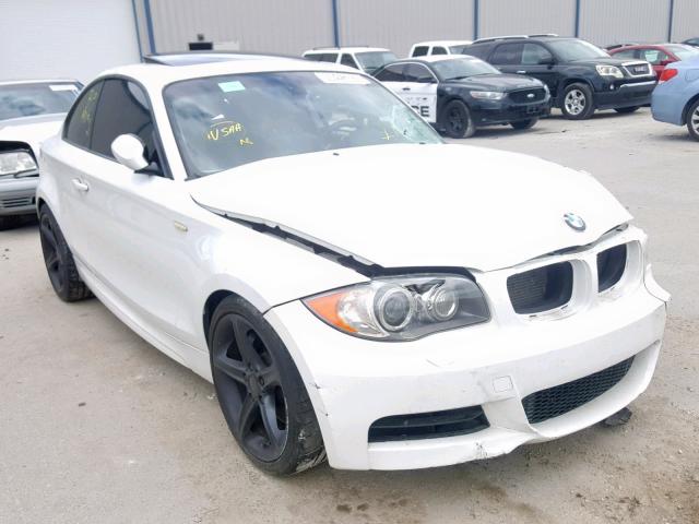 WBAUC735X8VF22366 - 2008 BMW 135 I WHITE photo 1