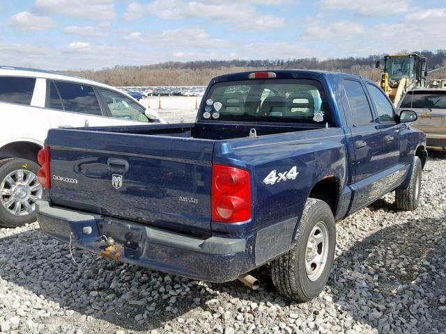 1D7HW28K95S342647 - 2005 DODGE DAKOTA QUA BLUE photo 4