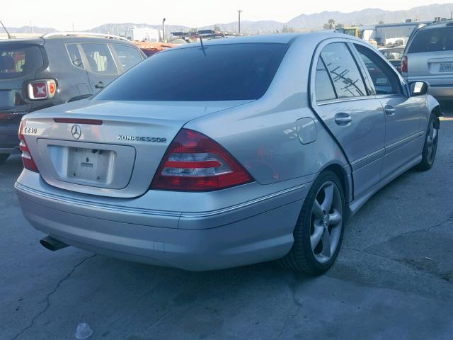 WDBRF40J95F649756 - 2005 MERCEDES-BENZ C 230K SPO SILVER photo 4