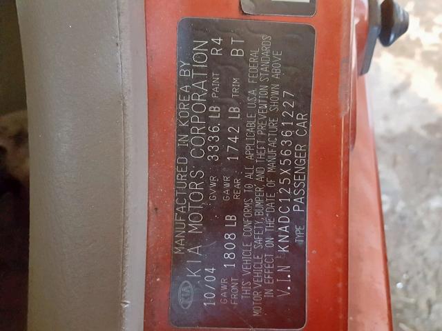 KNADC125X56361227 - 2005 KIA RIO RED photo 10